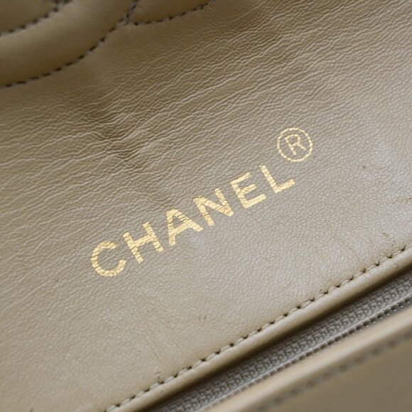 CHANEL CC Logo Matelasse Chain Shoulder Bag Leather Beige GHW Vintage - Picture 11 of 16